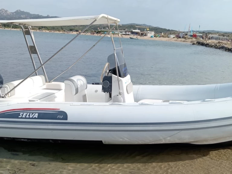 Noleggio a Palau – Predator 585 Comfort su SamBoat