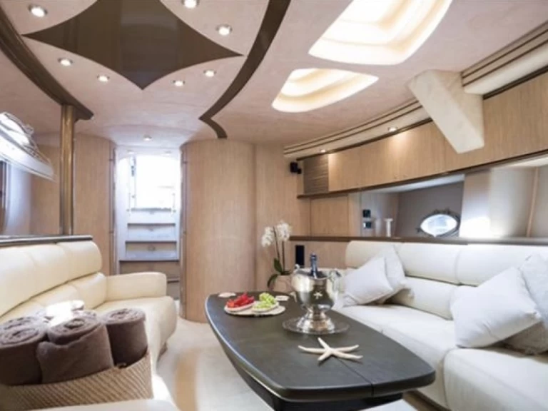 Noleggio Yacht di lusso con o senza skipper Sunseeker a Port d'Andratx