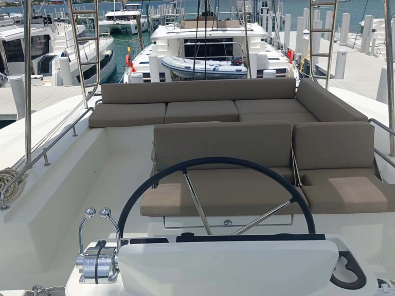 Noleggiare una Lagoon Lagoon 51 a Marsh Harbour