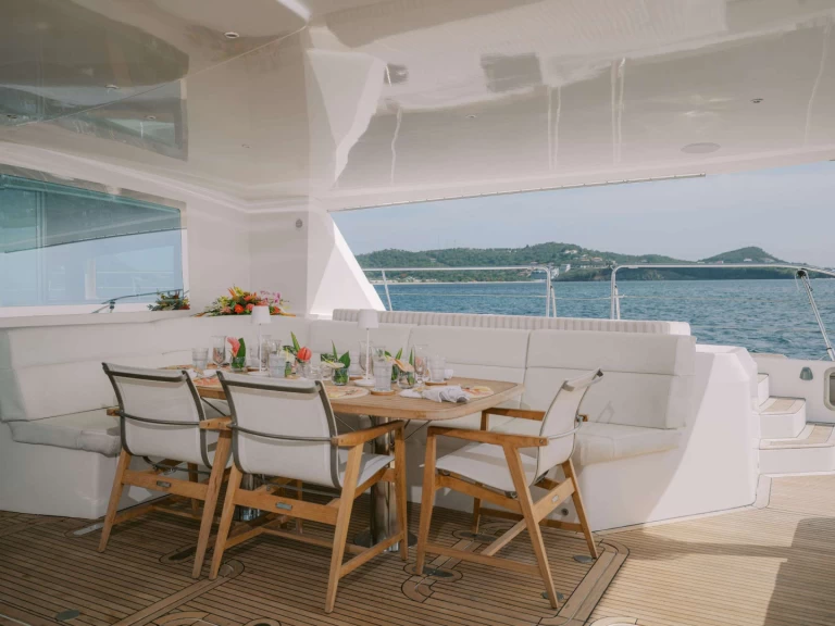 Noleggiare una Privilege AVANTI a Isole Vergini Britanniche