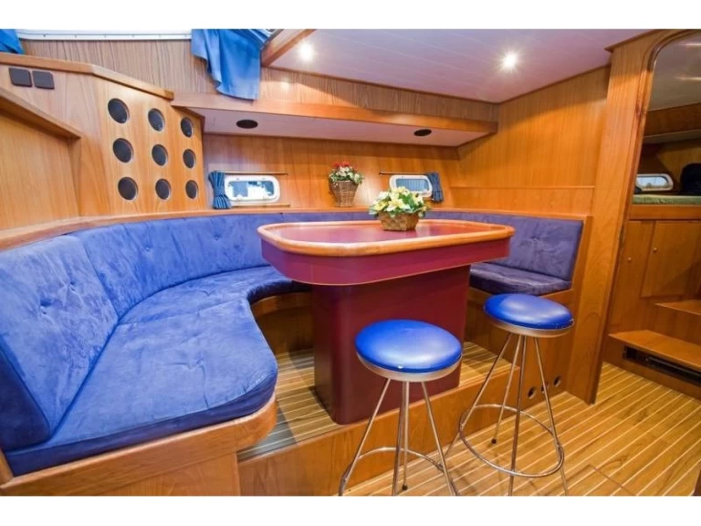 Noleggio Barca a motore con o senza skipper De Drait a Drachten