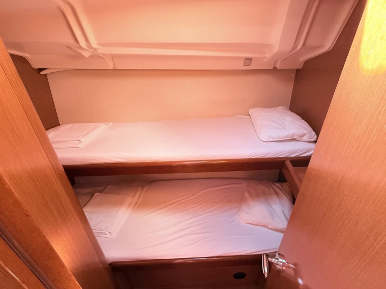 Noleggio Barca a vela a Sukošan – Bénéteau Oceanis 43