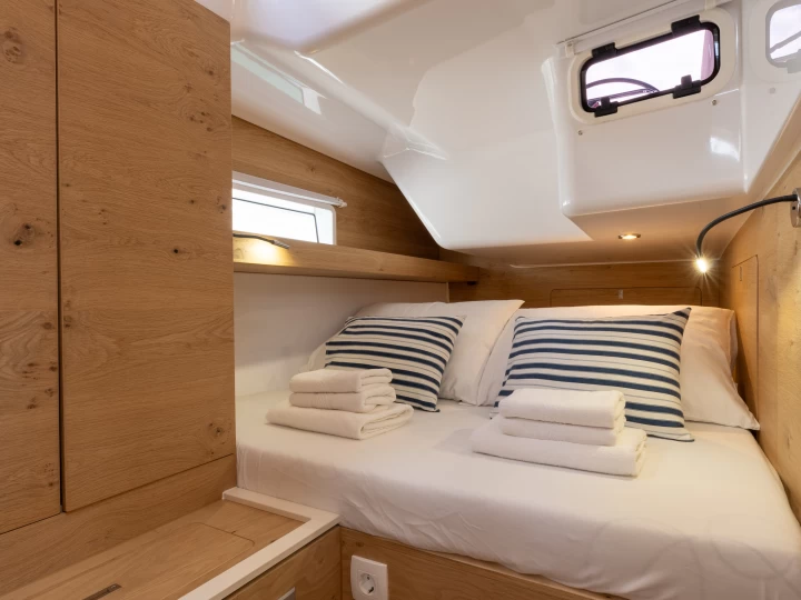 Noleggio Barca a vela a Spalato – Elan Impression 45