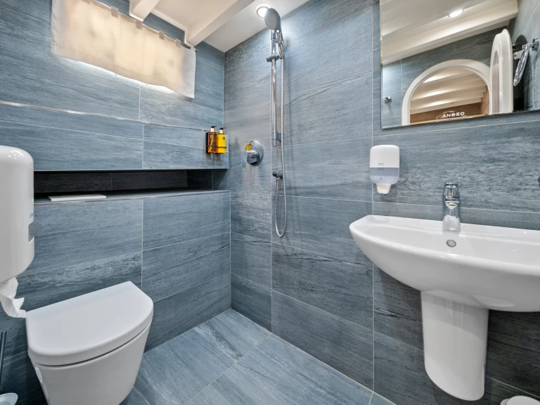 Barca a vela a noleggio a Spalato al miglior prezzo