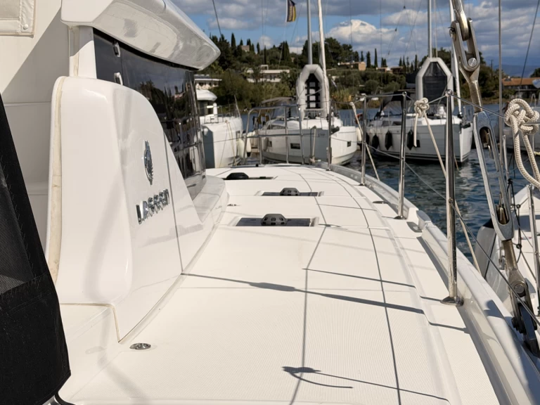 Noleggio Catamarano a Gouviá – Lagoon Lagoon 46