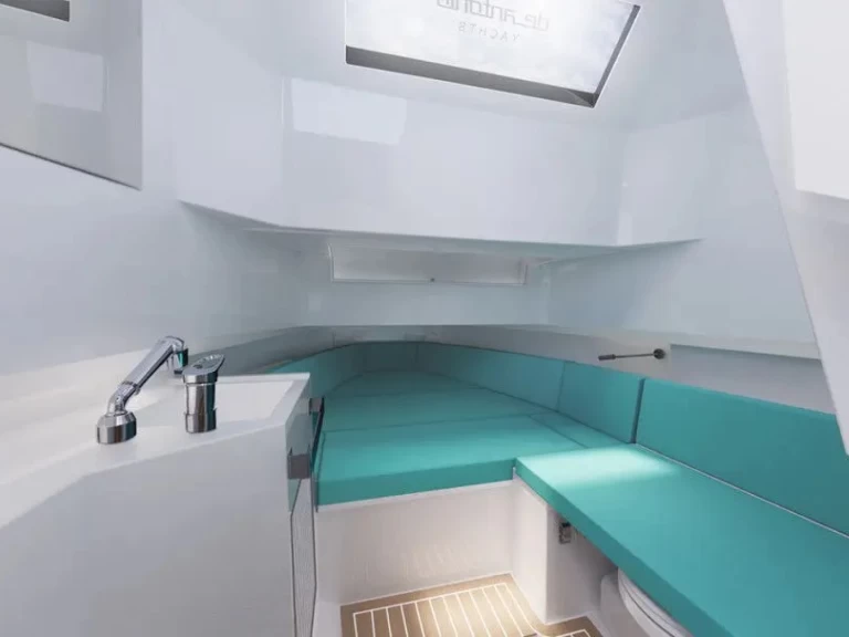 Noleggio Barca a motore con o senza skipper De Antonio a Porto Badino