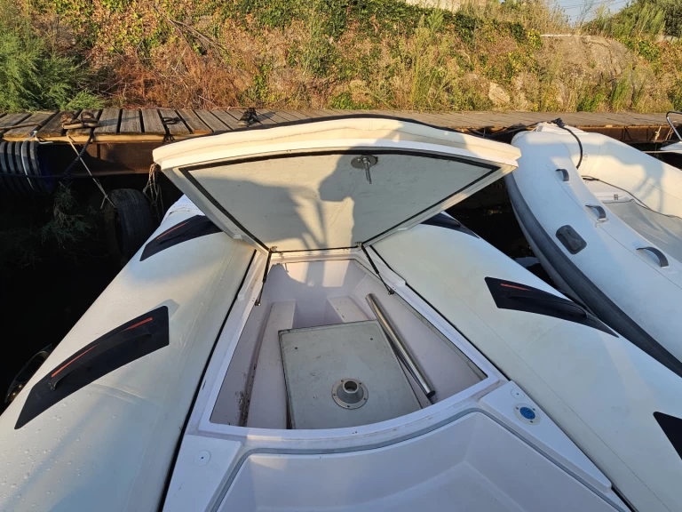 Noleggio a Sanary-sur-Mer – Selva Selva 640 su SamBoat