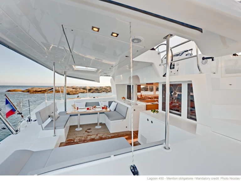 Noleggio barche Grand Cayman economico Lagoon 450