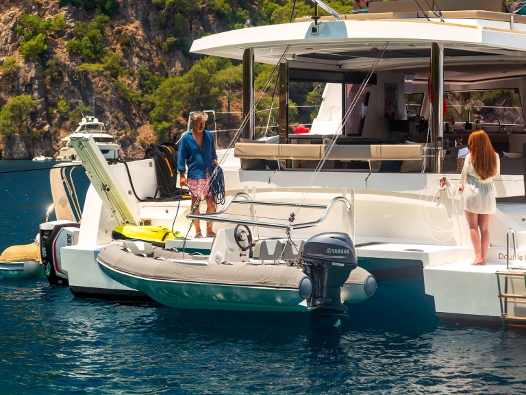 Catamarano a noleggio a Seget Donji al miglior prezzo