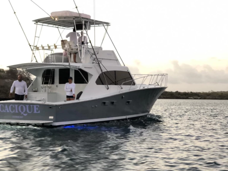 costume 45 da affittare a  Willemstad