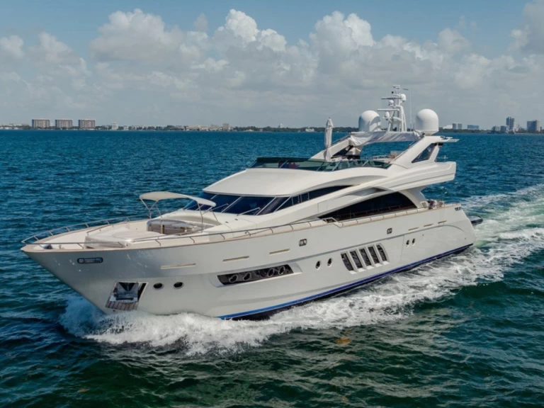 Yacht di lusso a noleggio a Miami Beach al miglior prezzo