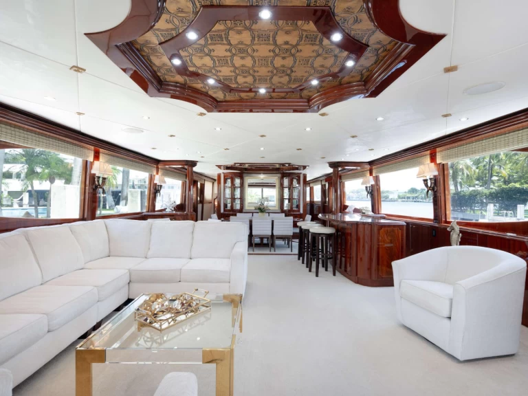 Lazzara Lady Kristina da affittare a  Fort Lauderdale