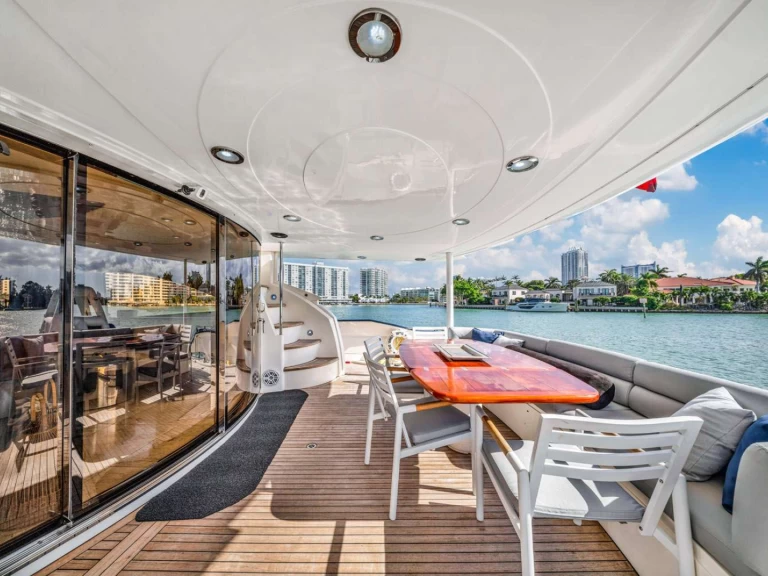 Noleggio a Miami – Sunseeker So What Who Cares su SamBoat