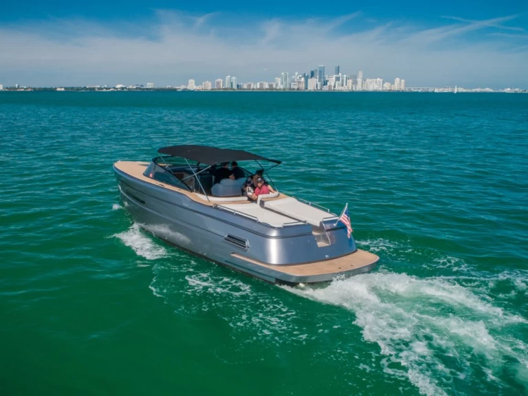 Noleggio a Miami – Canard 36 su SamBoat