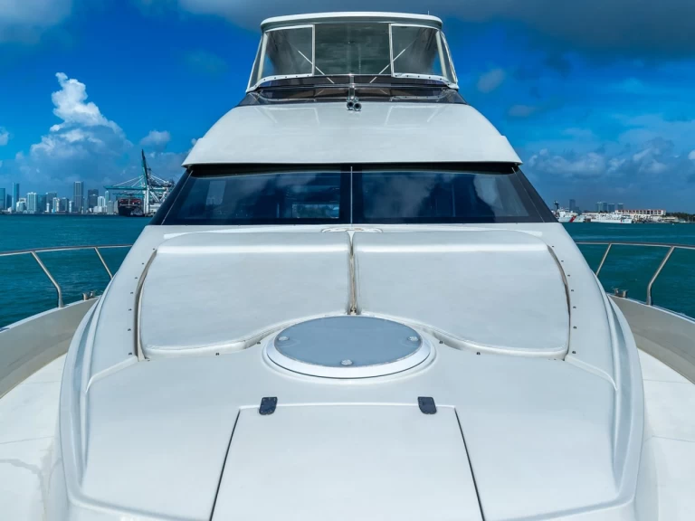 Yacht di lusso a noleggio a Miami Beach al miglior prezzo