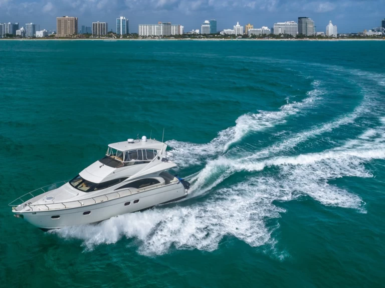 Noleggio a Miami Beach – Marquis 63 su SamBoat