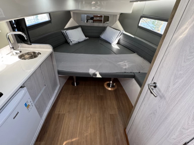 Noleggio Yacht di lusso Yamaha con patente nautica