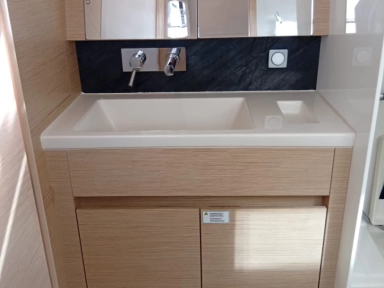 Noleggio Barca a vela Hanse con patente nautica