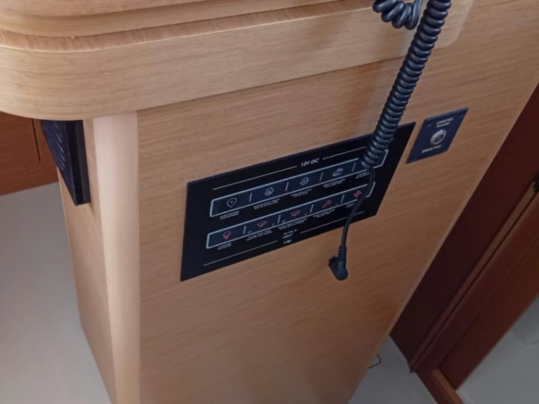 Noleggio a Gouviá – Excess Excess 11 su SamBoat