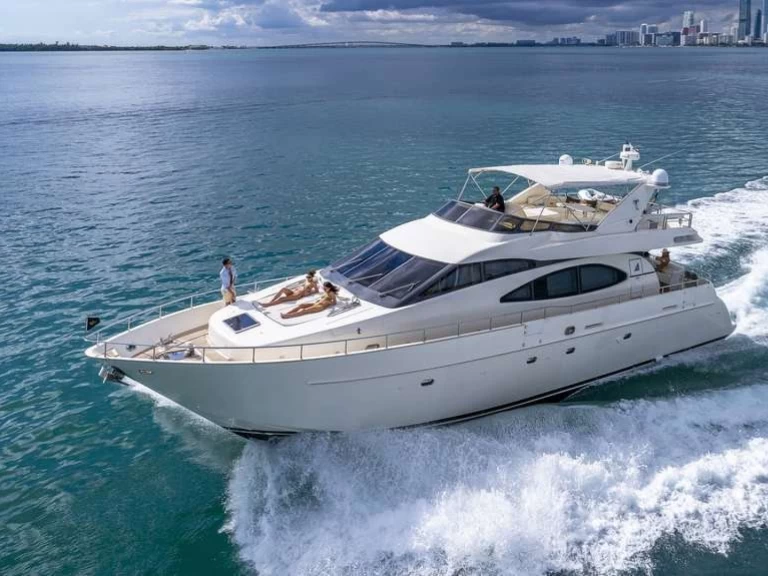 Noleggio barche Azimut Azimut 70 a Miami Beach su Samboat