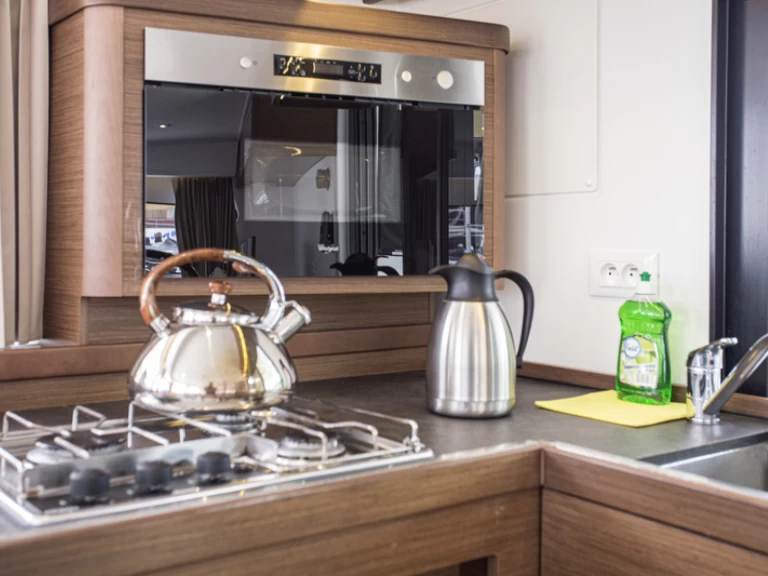 Noleggio barche Trogir economico Lagoon 42