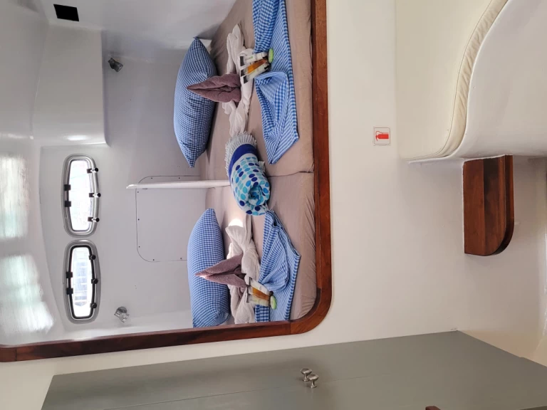 Noleggio Catamarano Sea Tribe Yachts con patente nautica