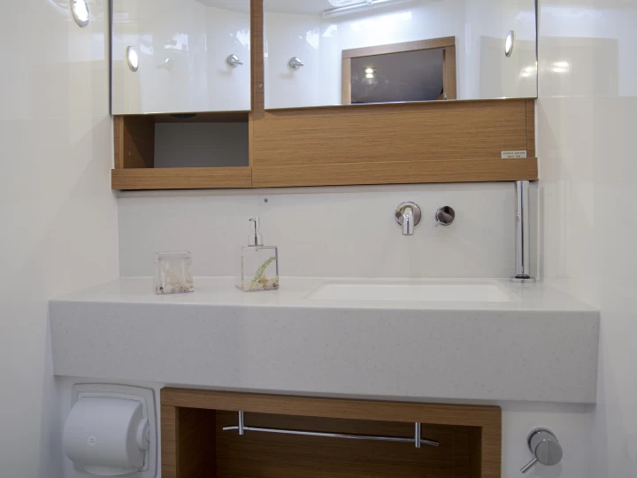 Noleggio barche Dufour Dufour 530 a Seget Donji su Samboat