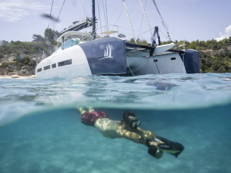 Noleggio barche Bas du Fort economico Lagoon Seventy 7