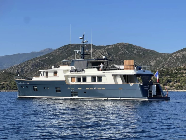Ocean Yachts Ocea 108 da affittare a  Bas du Fort