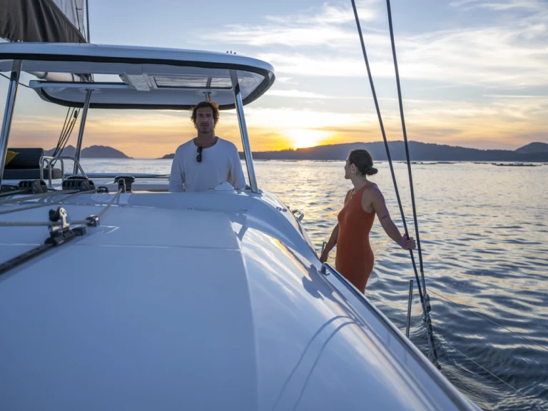 Catamarano a noleggio a Archipiélago de San Blas al miglior prezzo