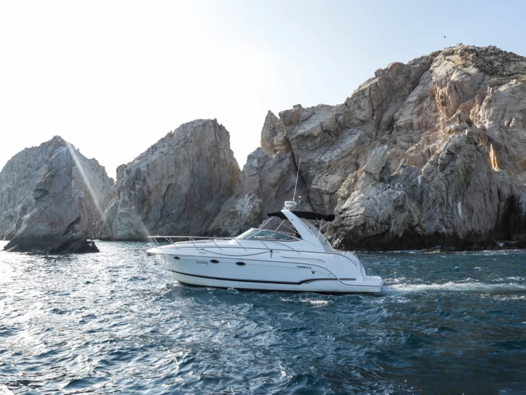 Noleggio Yacht di lusso a Cabo San Lucas – Custom Made custom
