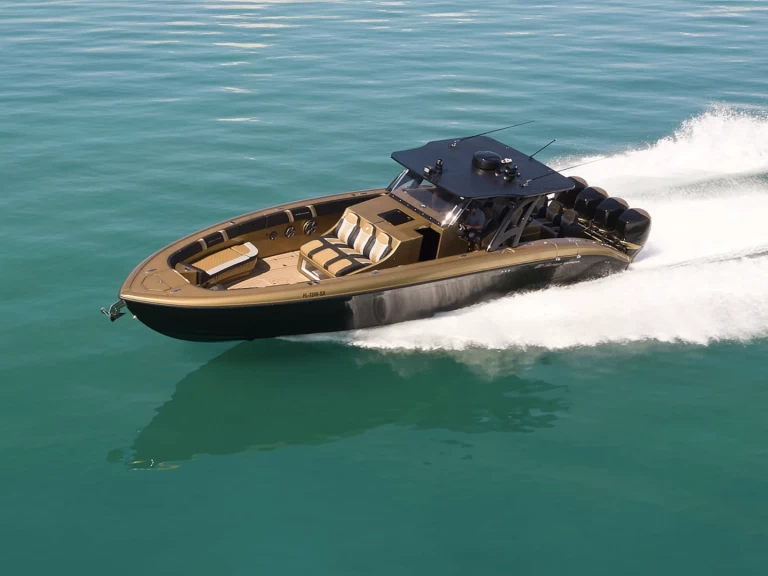 Noleggio a Charlotte Amalie – Midnight Express 43 su SamBoat