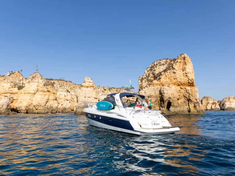 Noleggiare una Cranchi Mediterranee 47 a Marina de Lagos