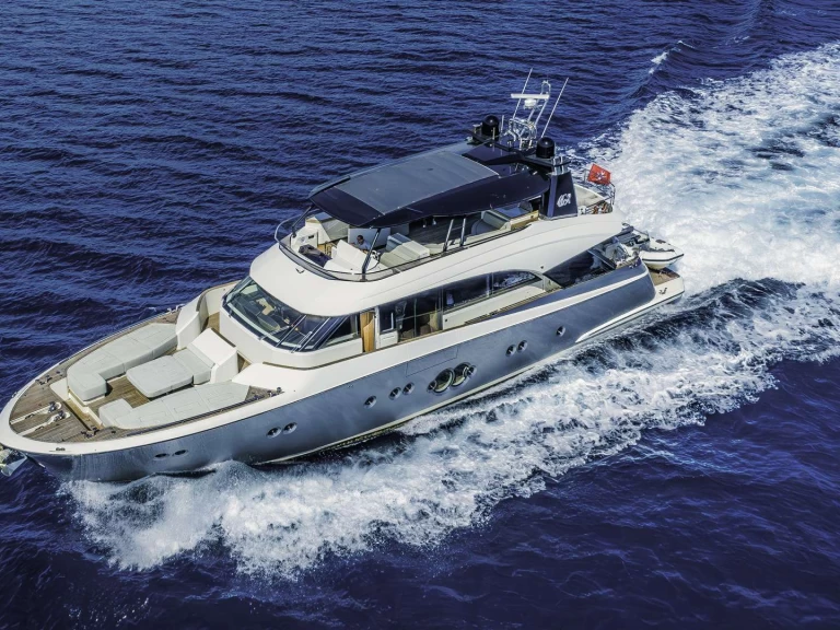 Noleggio barche MonteCarloYachts GIORGIO a Castelnuovo su Samboat