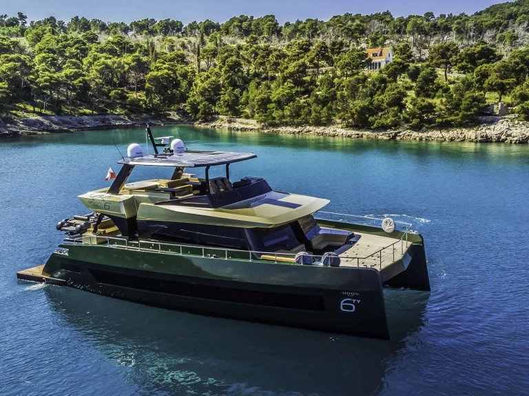 Yacht di lusso a noleggio a Spalato al miglior prezzo