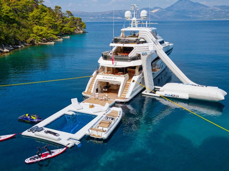 Noleggiare una Princess, UK MIRAGE IV a Spalato