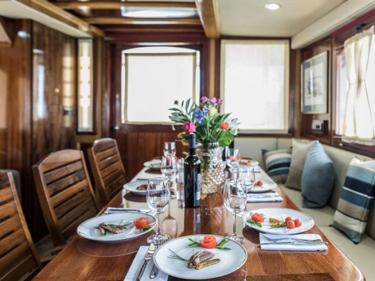 Noleggio a Zara – Custom ADRIATIC BREEZE su SamBoat