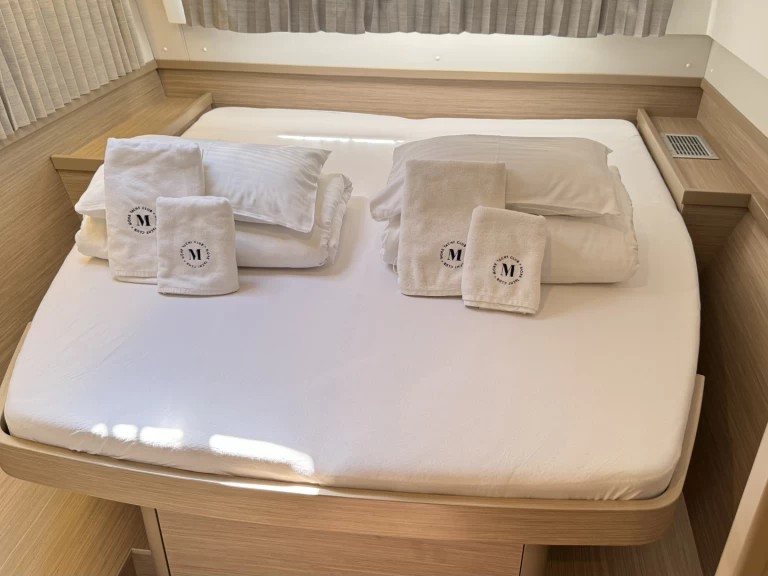 Noleggio barche Lagoon Lagoon 42 a Trogir su Samboat