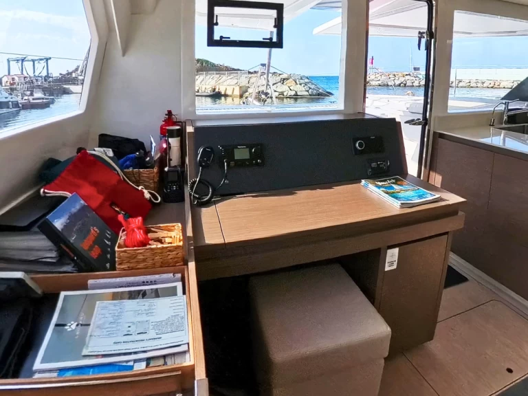 Noleggio Catamarano a Sukošan – Leopard Catamarans / Robertson & Caine Leopard 50 - 5 + 1 cab