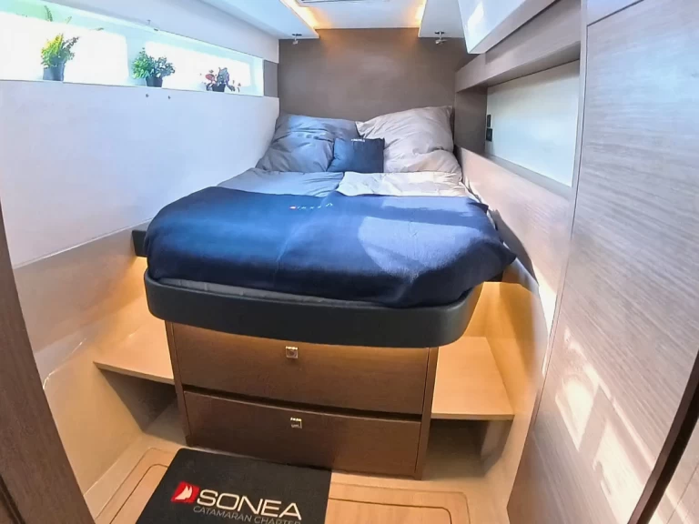 Noleggio Catamarano Leopard Catamarans / Robertson & Caine con patente nautica