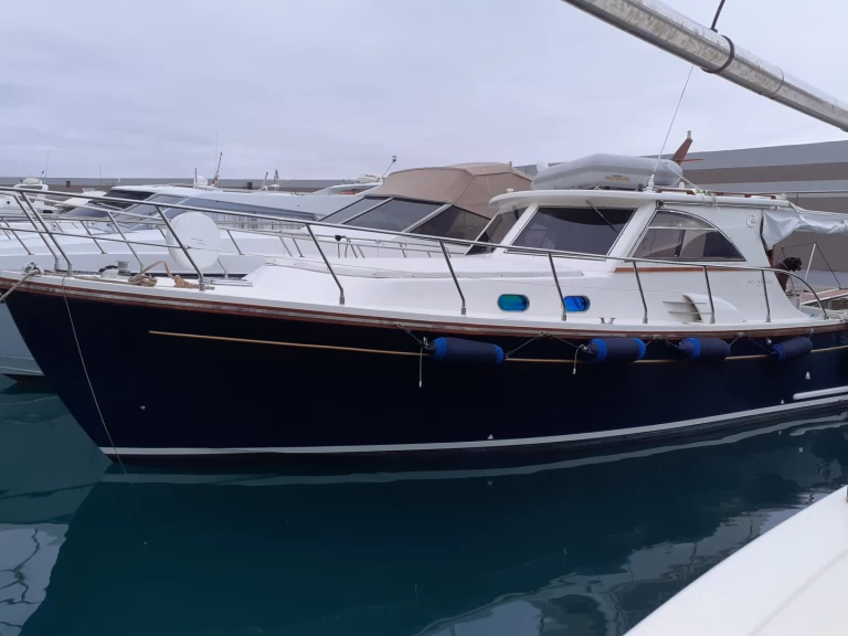 Noleggio barche Cantieri Estensi Gold star 360 C a Alassio su Samboat
