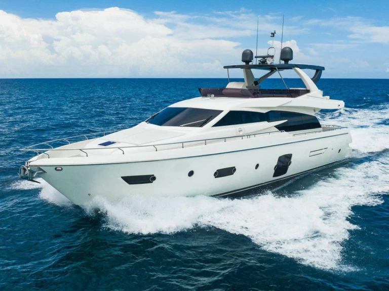 Noleggio Yacht di lusso a Miami Beach – Ferretti 78