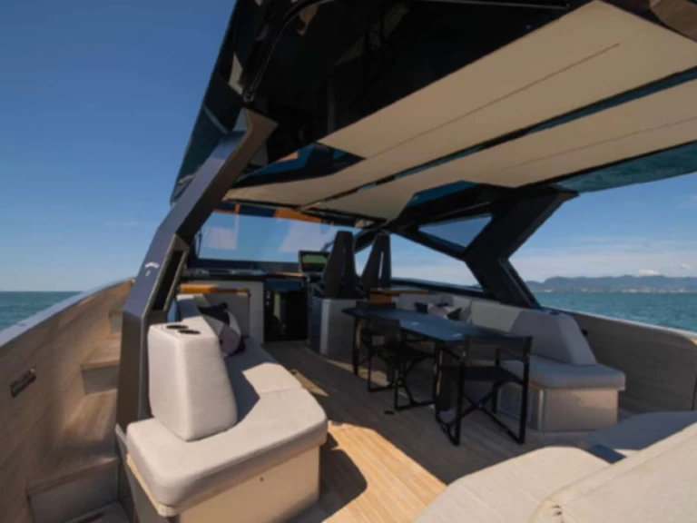 Barca a motore a noleggio a Portofino al miglior prezzo