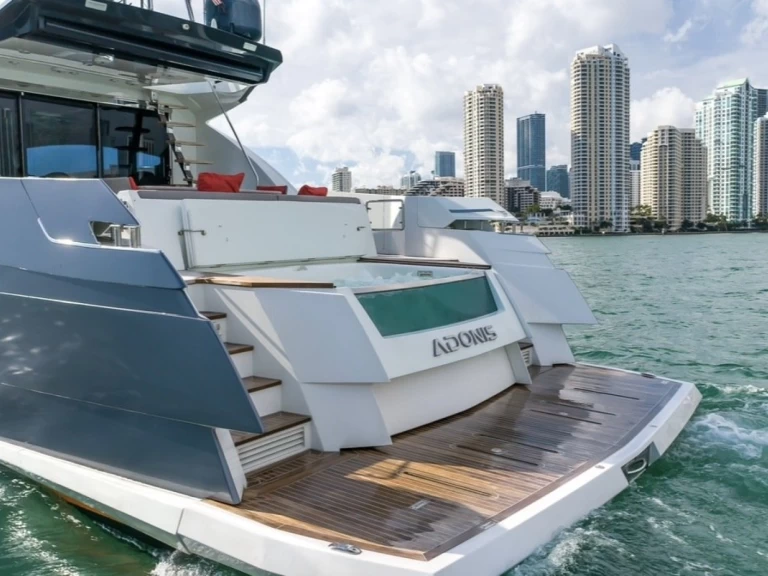 Noleggio barche Numarine 80 a Miami Beach su Samboat