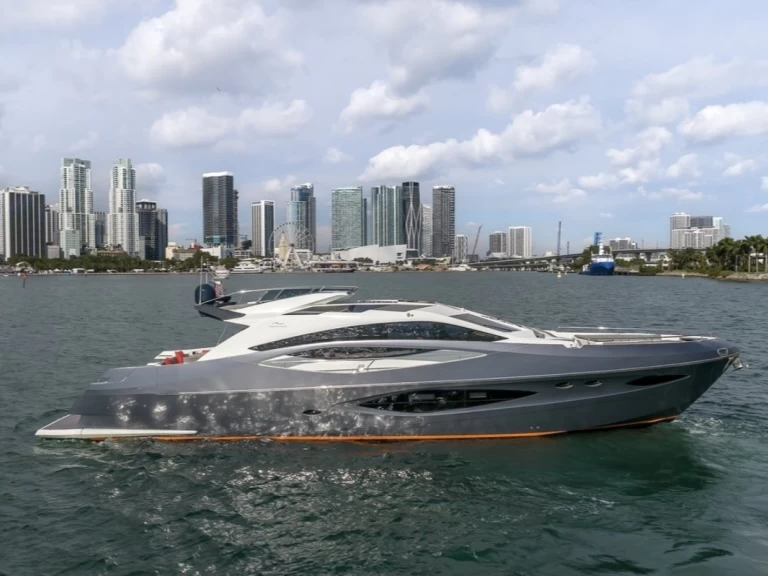 Noleggio Yacht di lusso con o senza skipper Numarine a Miami Beach
