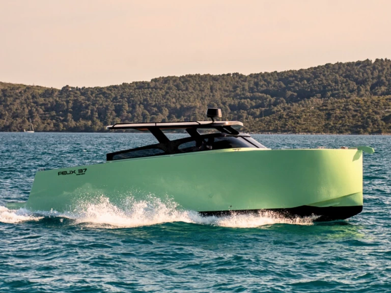 Noleggio Barca a motore con o senza skipper Felix a Spalato