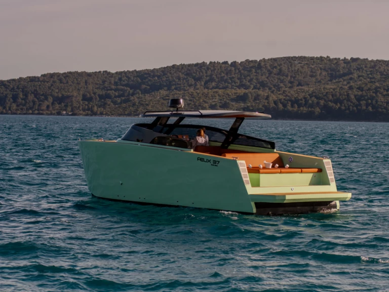 Noleggio Barca a motore Felix con patente nautica