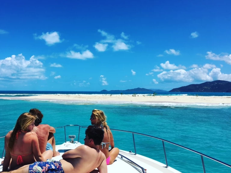 Noleggio Yacht di lusso Sea Ray con patente nautica