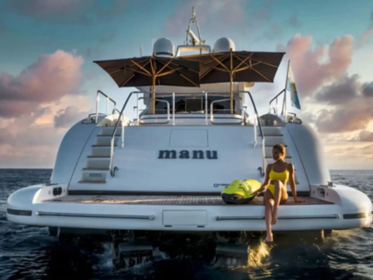 Noleggio Yacht di lusso a Portofino – Mangusta 92