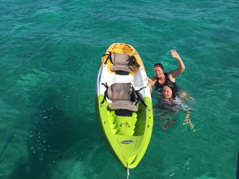 Noleggio Catamarano Leopard con patente nautica